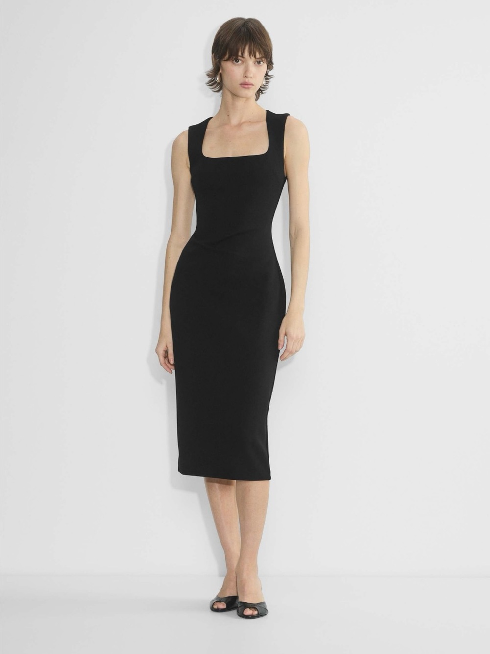 Aritzia - Babaton FigureKnitt™ Confidential Dress